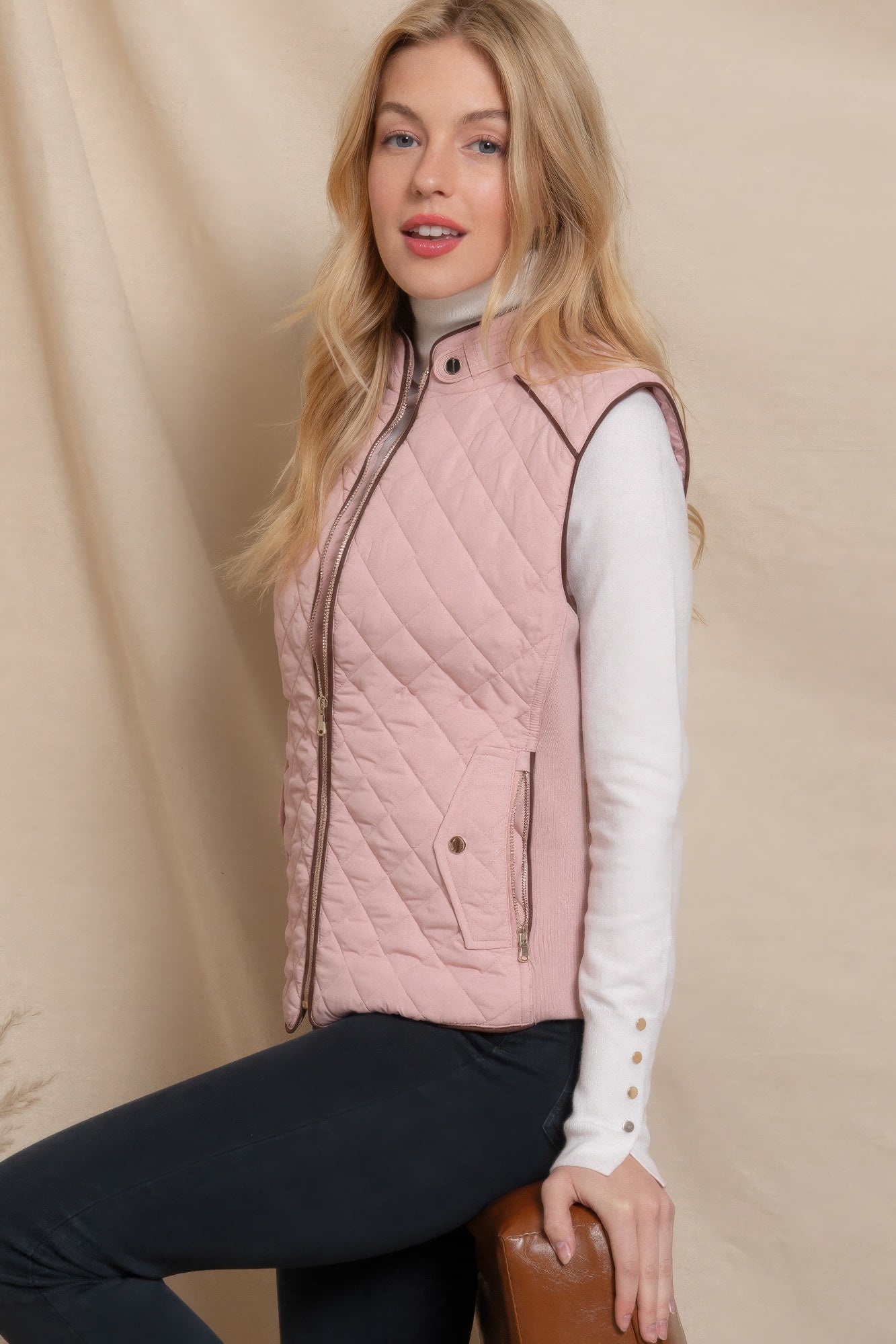 Suede Piping Quilted Padding Vest JoySkyBoutique